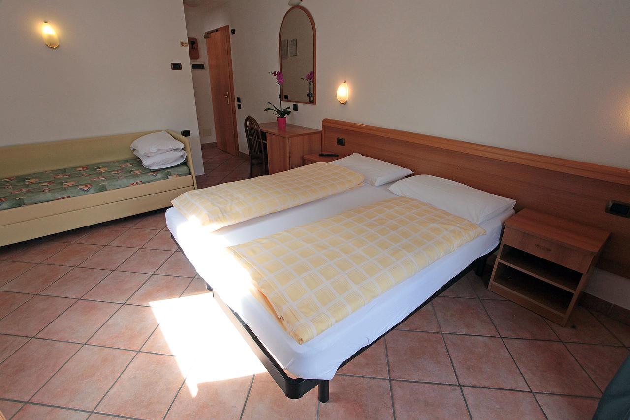 Hotel Miramonti Livigno Kültér fotó